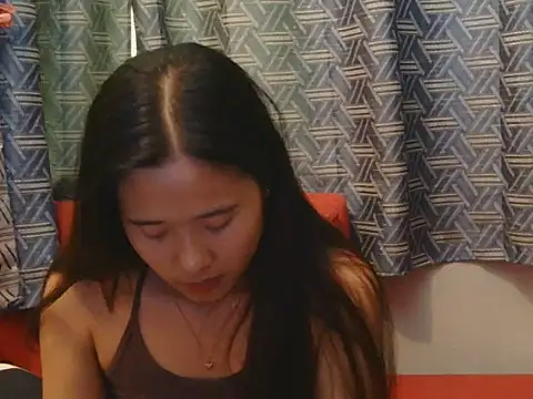 petiteasian_pinaygirl webcam