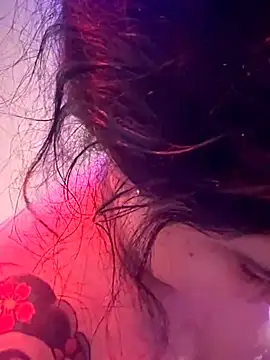 kimmiakiss22 webcam