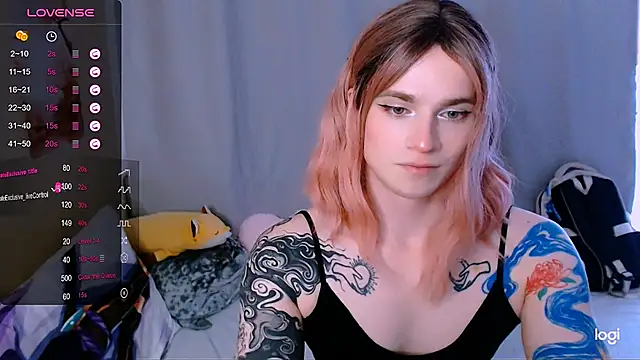 Alice_Hells webcam
