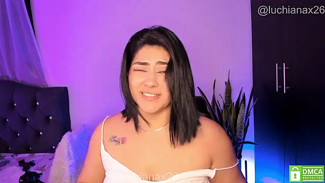 lucy26_ webcam
