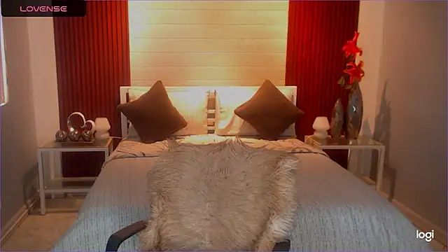 stellastrong30 - StellaStrong30's free webcam - UK Sex Cams