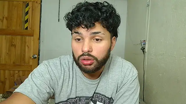 LYNN_N_SAMMAEL webcam