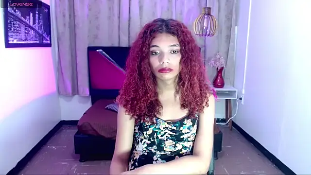 luisa__torres webcam
