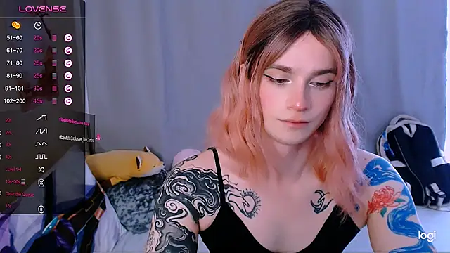 Alice_Hells webcam