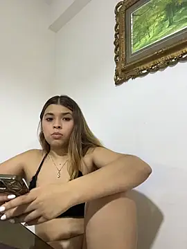 baddieasiantv live cam