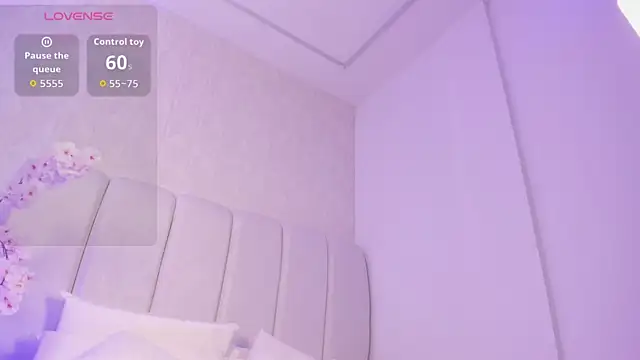 greeta_chars webcam