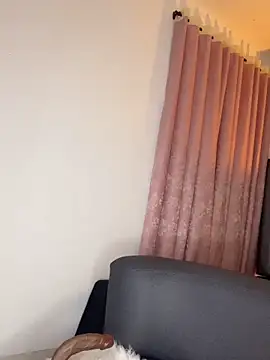 NiaCrawfordd webcam