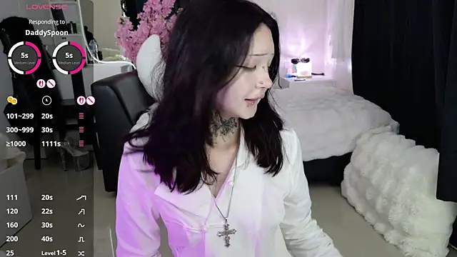 Lein_Bone cameltoe fetish cam