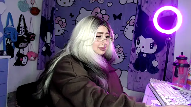 lussyevans24 webcam