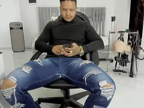 master_leather live cam