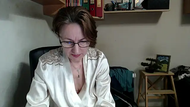 katemodel webcam