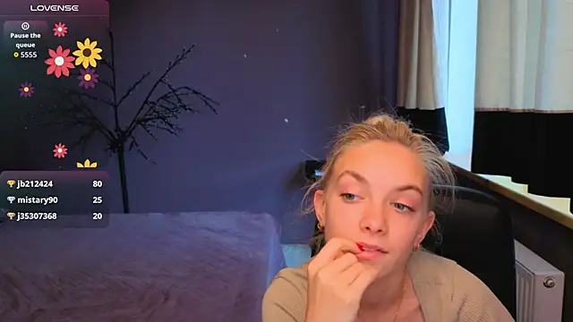 SonnySofia webcam