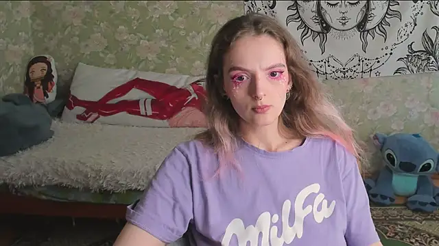 Cutie_Adelia webcam