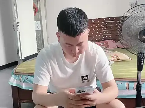 zzj_4718 webcam