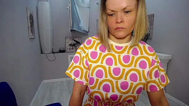 wild_temptation_ webcam
