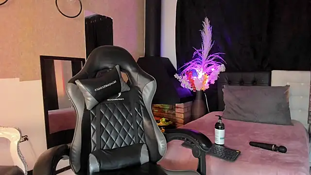 vicky_angeel - Vicky_Angeel's free webcam - UK Sex Cams