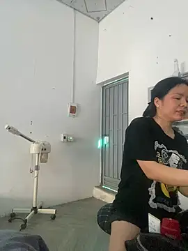 Ivy_Trix2 dominatrix mistress cam