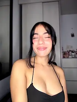 Alejandraa02 webcam