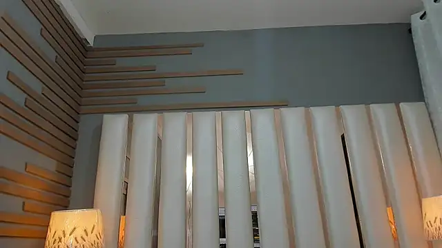 BritneyDiazz big clit masturbation cam