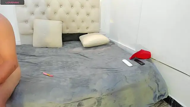 charlotte_dante212 webcam