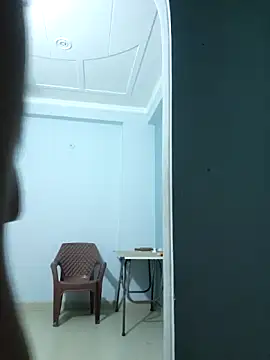 CuteSarikaLIVE webcam