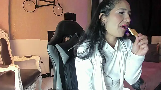Vicky_Angeel webcam