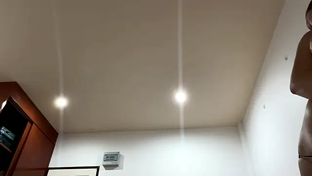 kamila_18_french webcam