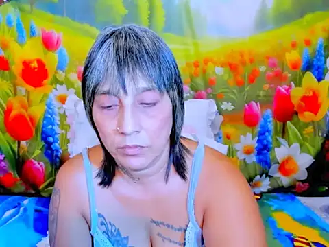 indianroxy webcam