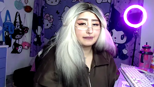 lussyevans24 webcam