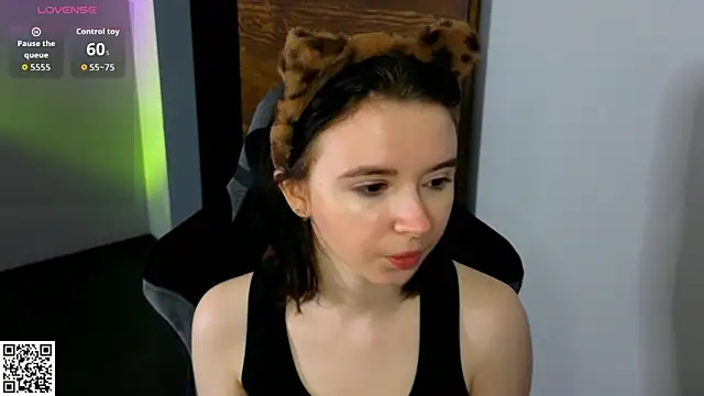 Nora_Failure webcam