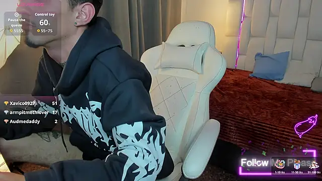 nextboywell1 webcam