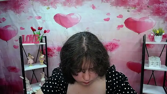 NeonilaLisova webcam