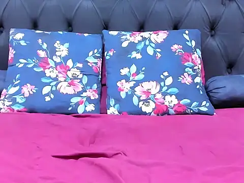 BustyBoobs67 webcam
