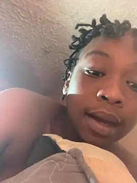 Caramel_Beauty webcam