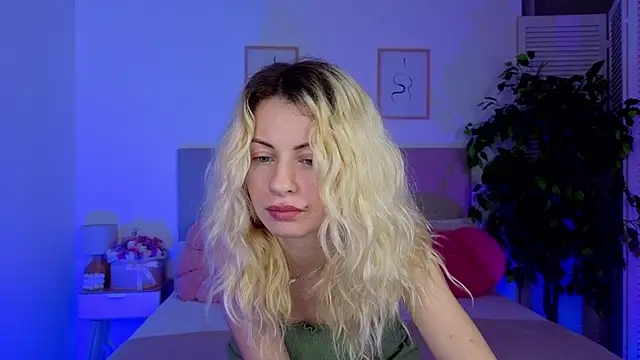 Fallen-angel1- webcam