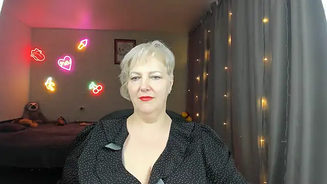 Mary-Leee webcam