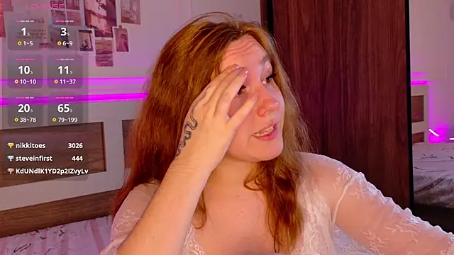 LunaXBaddie webcam
