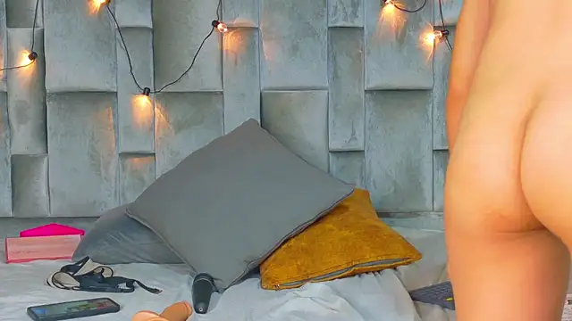 AmberStonne__ webcam