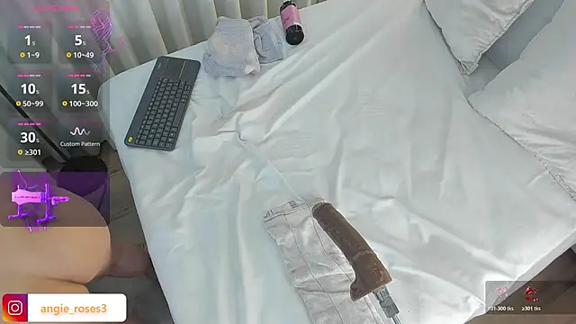 angiee_roses webcam