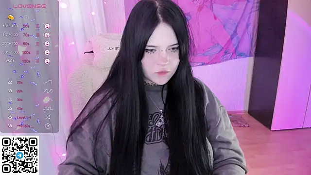 SelenaCute webcam