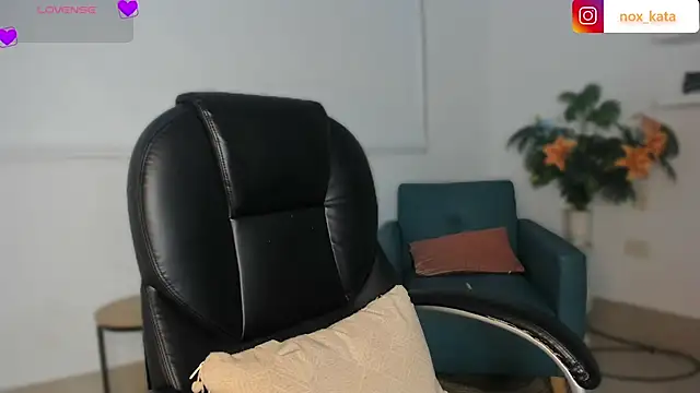 ailinn_sahara webcam