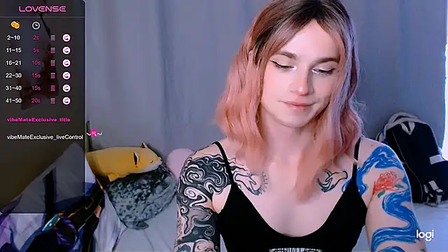 モデル: Alice_Hells