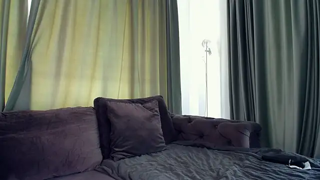 LaraStone69 webcam