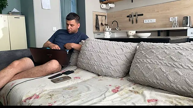 mariyafoxxx white webcam model