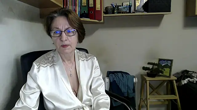 katemodel webcam