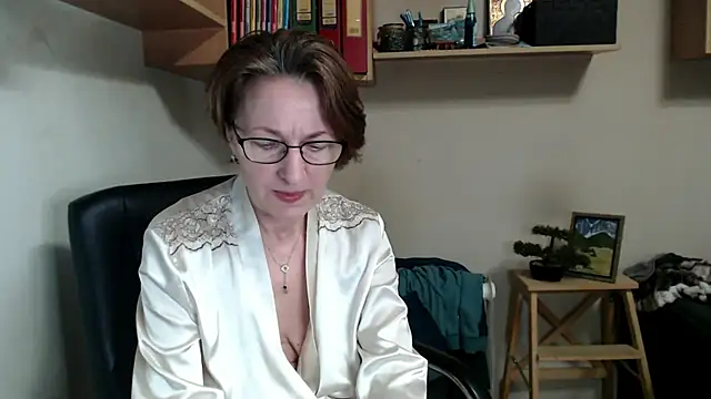 katemodel webcam