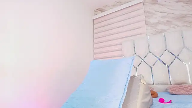 cataleya_ebony_ webcam