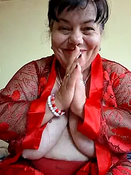 HotMilf80 webcam