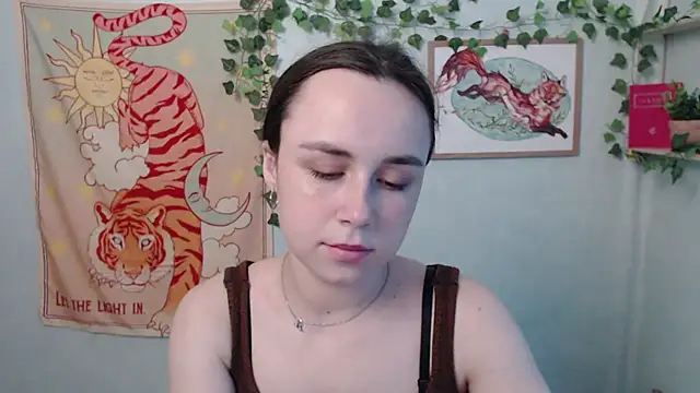 veryveryveryshy_ - VeryVeryVeryShy_'s free webcam - UK Sex Cams