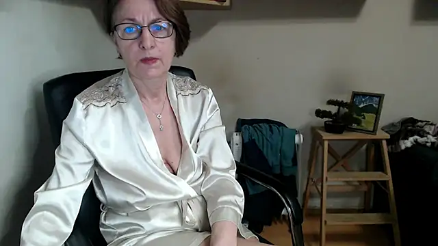 katemodel webcam